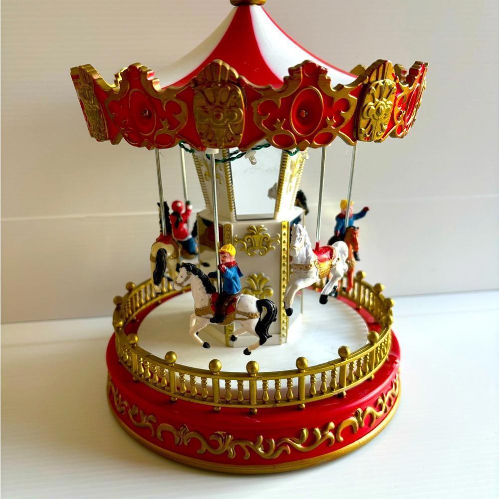 Avon Christmas Carousel Light Up 2021